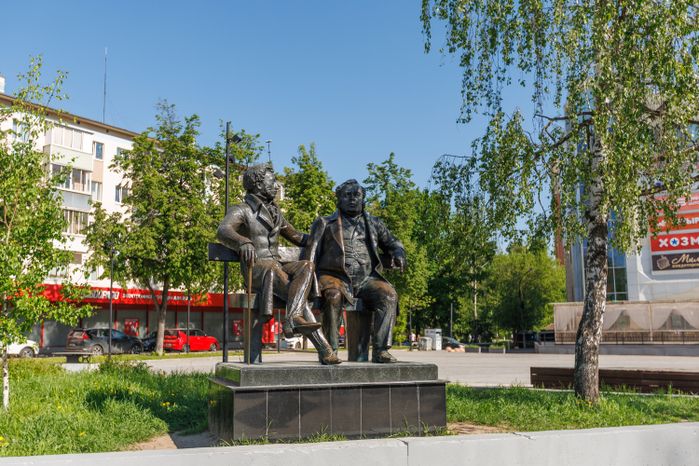Весна на Советской площади в Пушкино