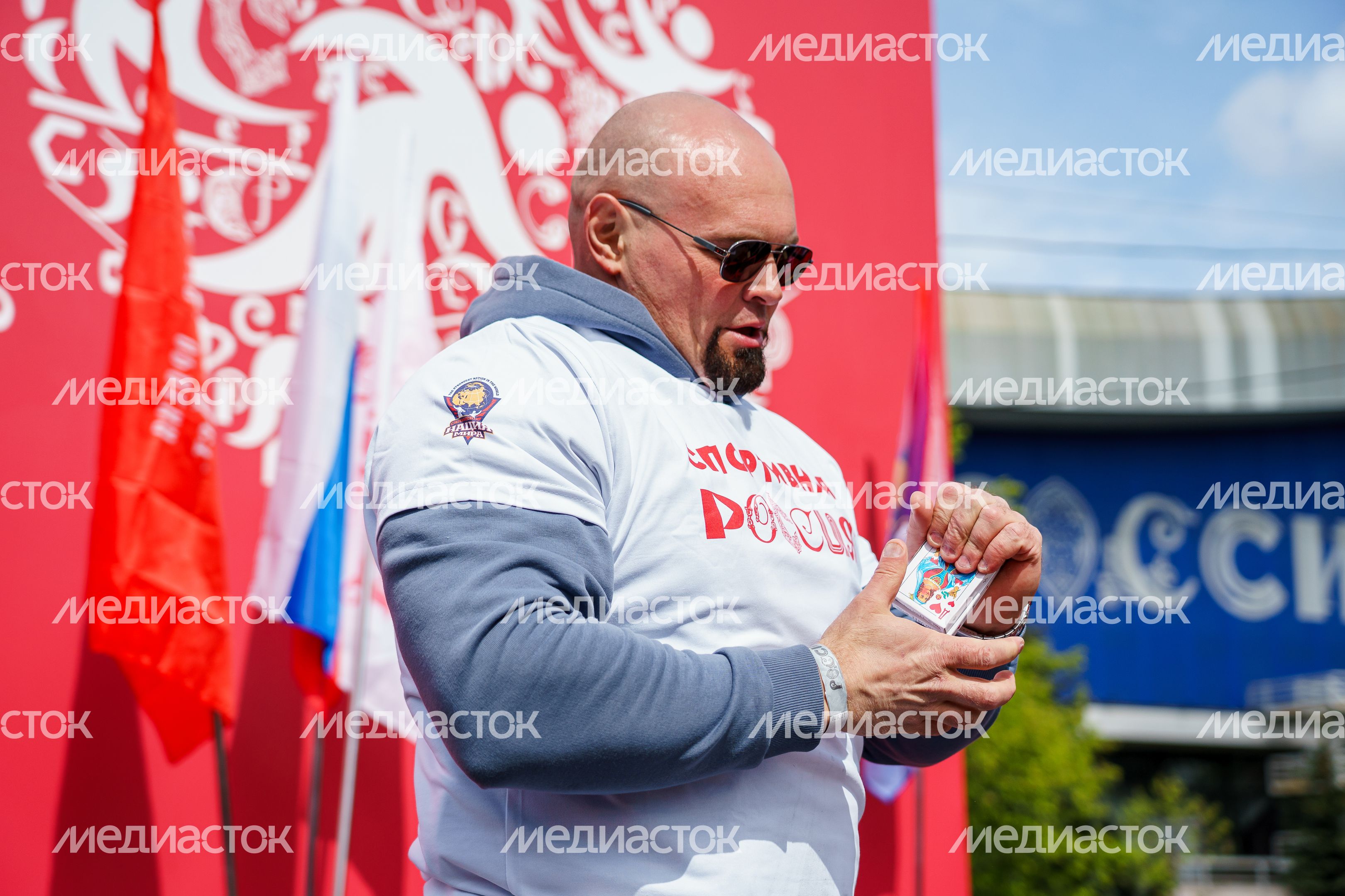 Богатыри на международной выставке-форуме "Россия" Богатыри на международной выставке-форуме "Россия"