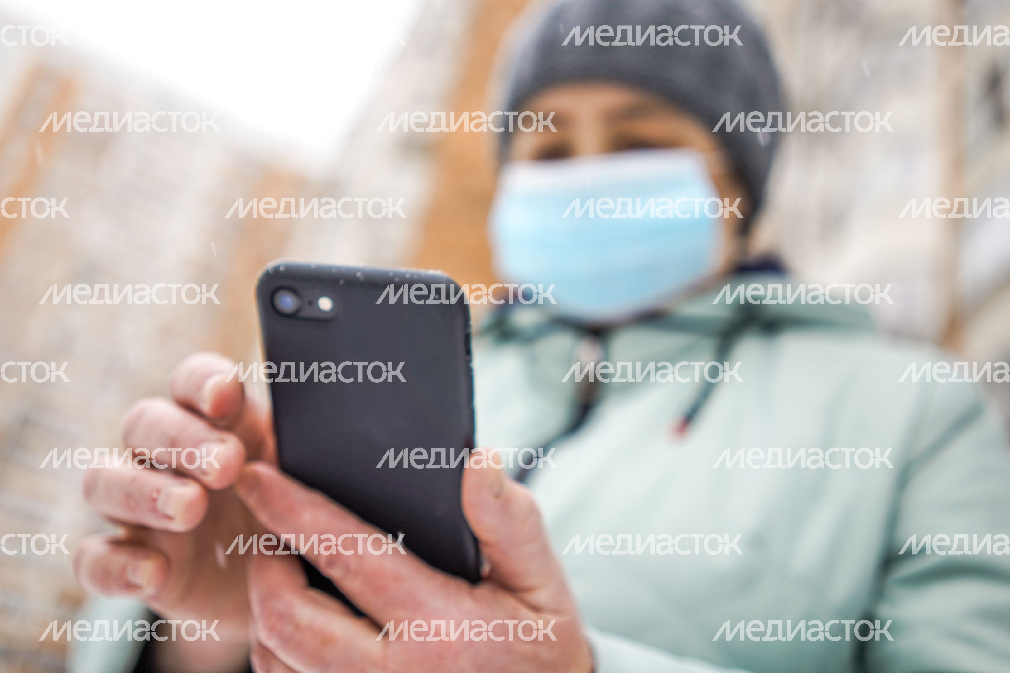 Мобильные телефоны