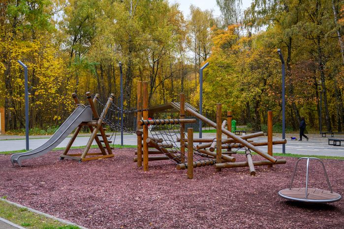 Парк «Апаринки» осенью в городе Видное Ленинского округа