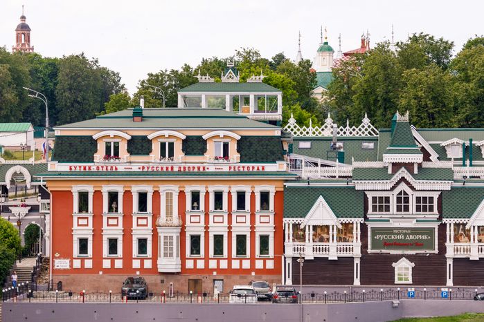 Вид со смотровой площадки «Блинная гора» на Свято-Троицкую Сергиеву Лавру в Сергиевом Посаде