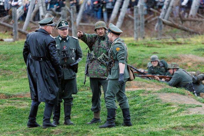 День Победы в Центральном парке «Патриот» Одинцовского округа: военно-историческая реконструкция «В логове зверя»
