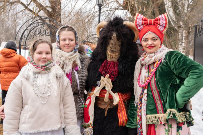 Масленица в парке "Захарово". Одинцовский округ