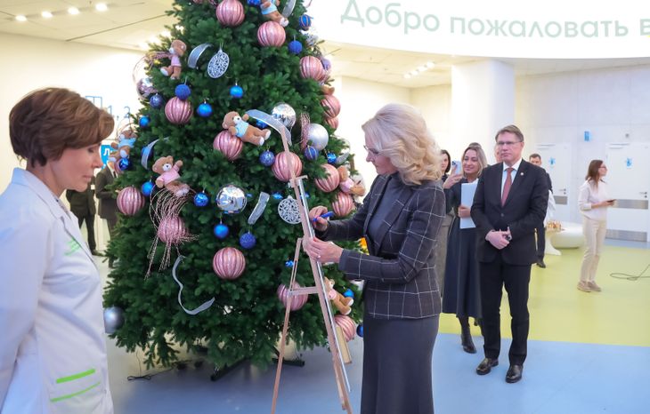 Татьяна Голикова и Михаил Мурашко в ДКЦ им. Л.М. Рошаля