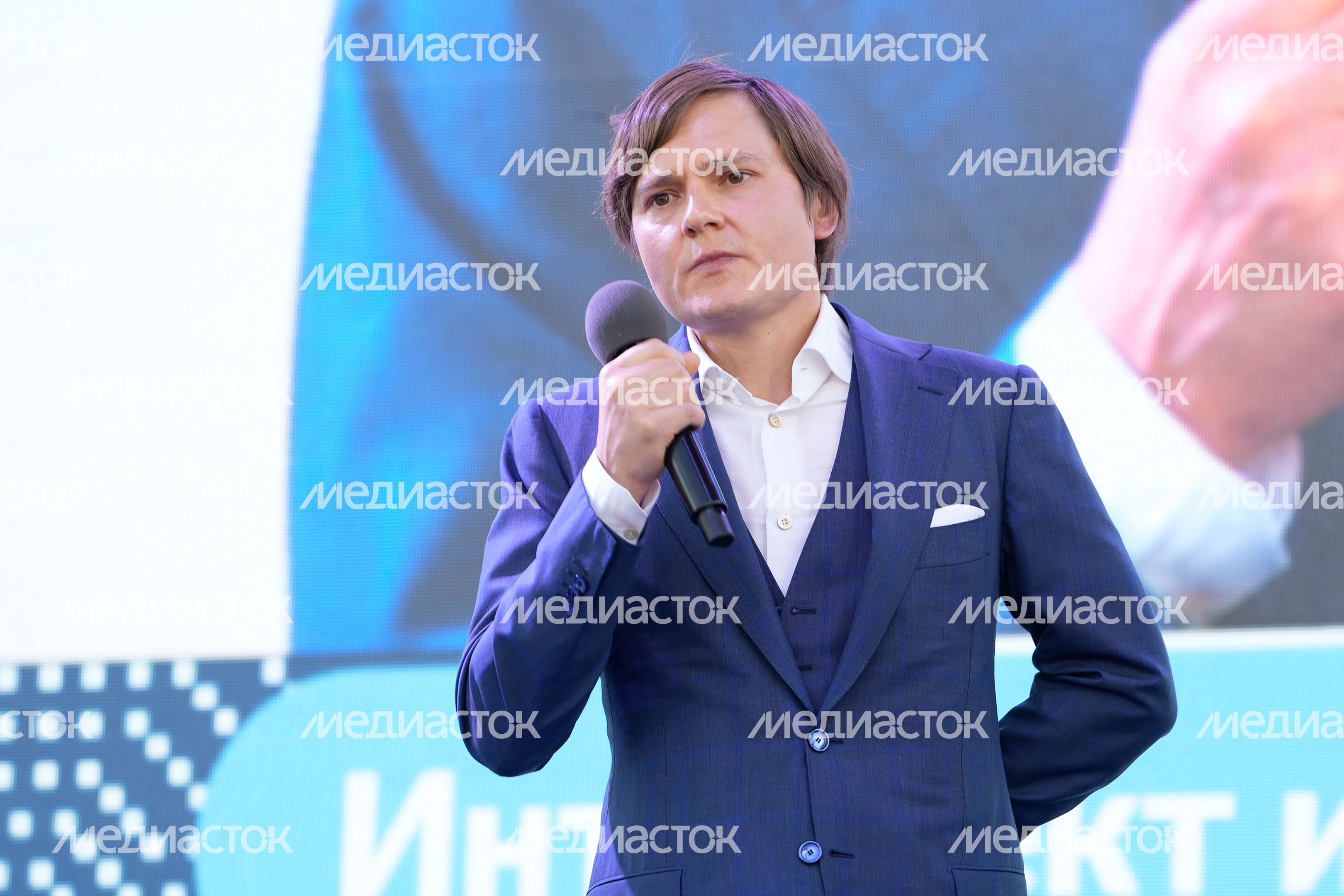 Посещение нового образовательного кластера на базе техлицея им. В.И. Долгих Губернатором Подмосковья