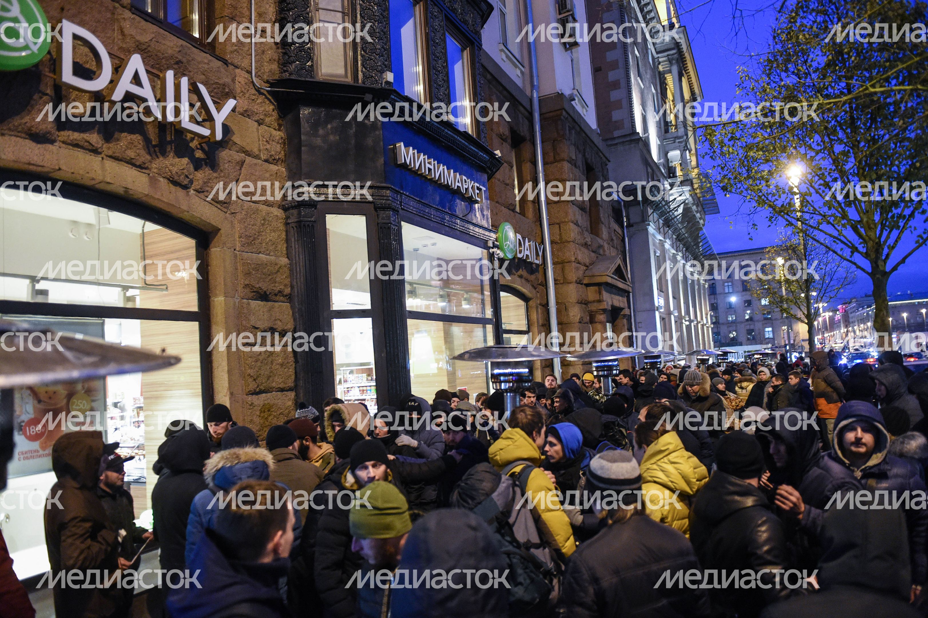 Старт продаж iPhone X в Москве