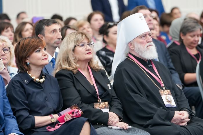 Специалисты из 86 регионов и 25 стран приехали на VII Съезд детских врачей «Педиатрия как искусство»