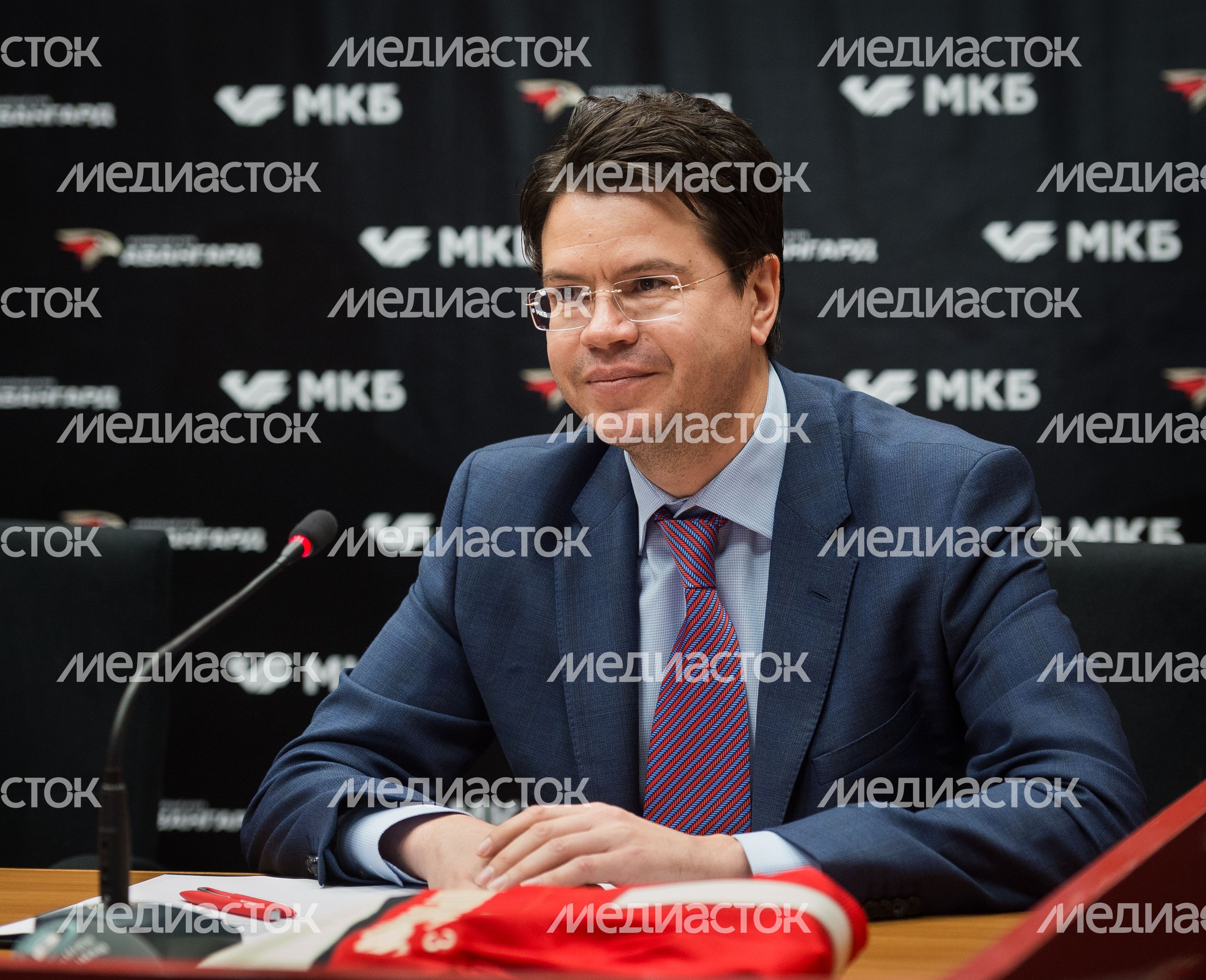 Открытие нового сезона ХК «Авангард» в партнерстве с МКБ в Балашихе