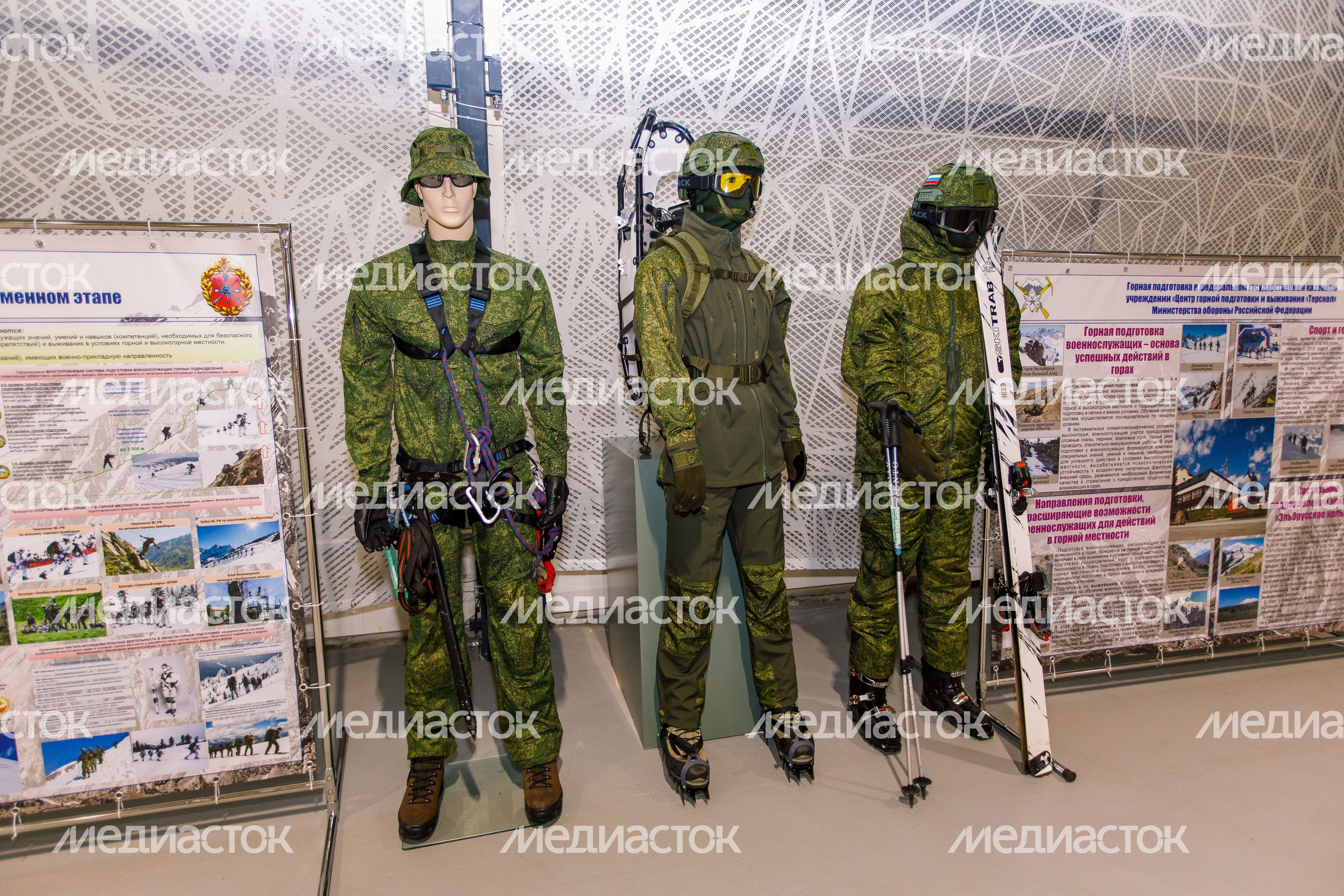 Объединенная историческая выставка в парке «Патриот», посвященная значимым датам апреля