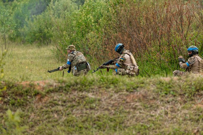 Реконструкция современных боевых действий в парке «Патриот» Одинцовского округа
