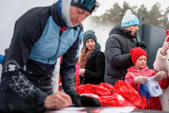 Тренировка для лыжников от Олимпийского чемпиона Александра Легкова в Одинцово