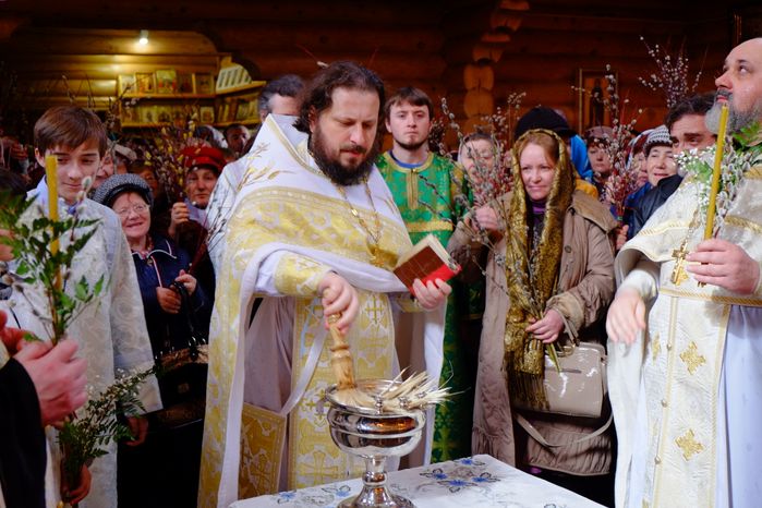 Празднование Входа Господня в Иерусалим в Лотошино