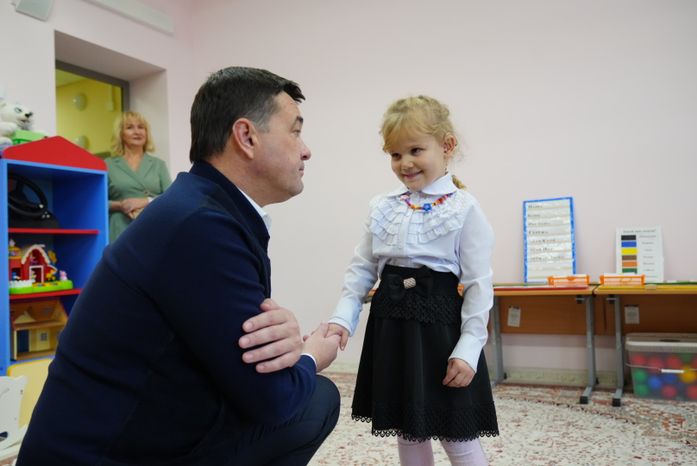 Посещение интерната для обучения слепоглухих детей и молодых инвалидов в Сергиево-Посадском округе Губернатором Подмосковья