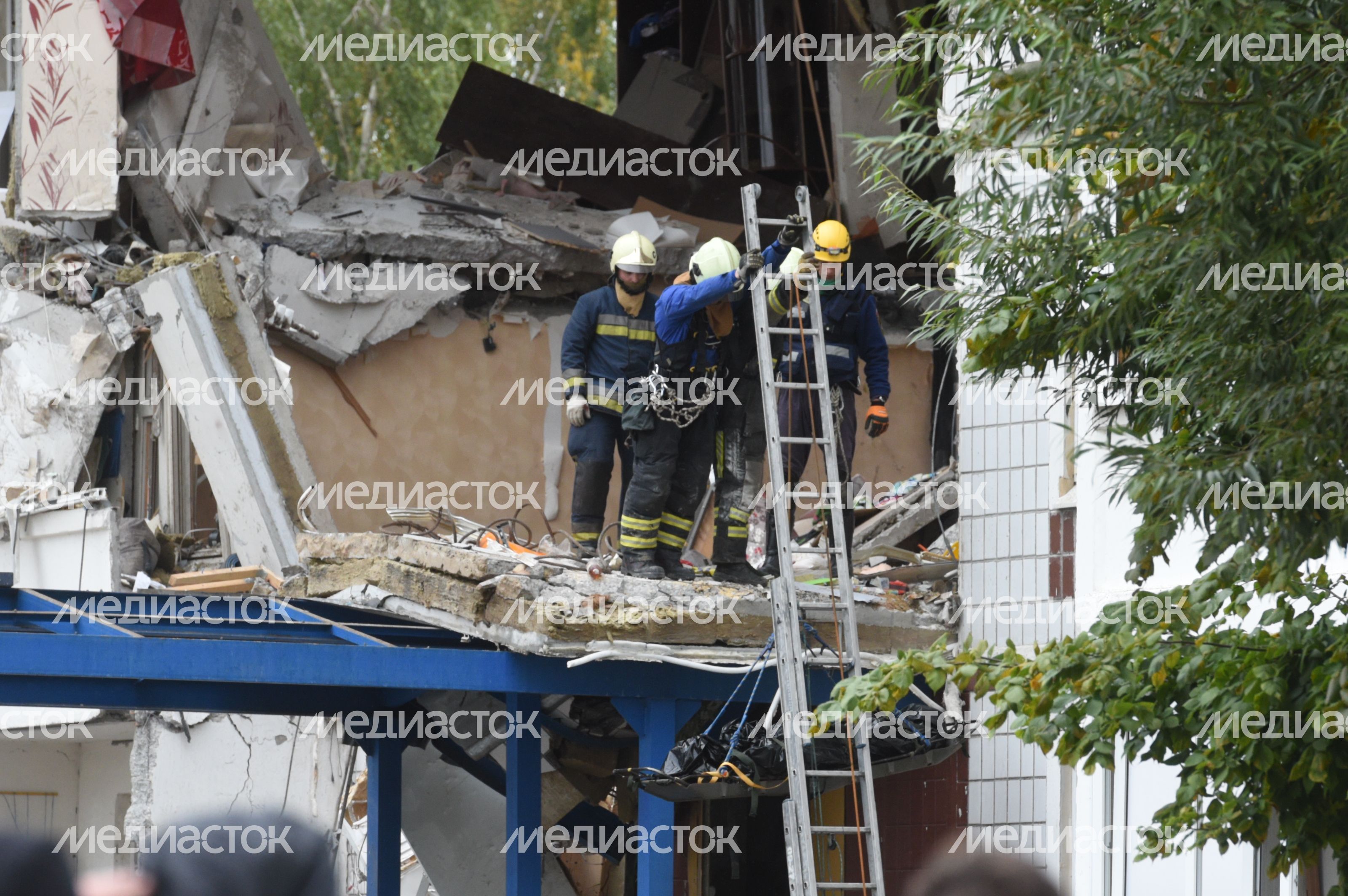 Кадры с места взрыва газа в жилом доме в Ногинске