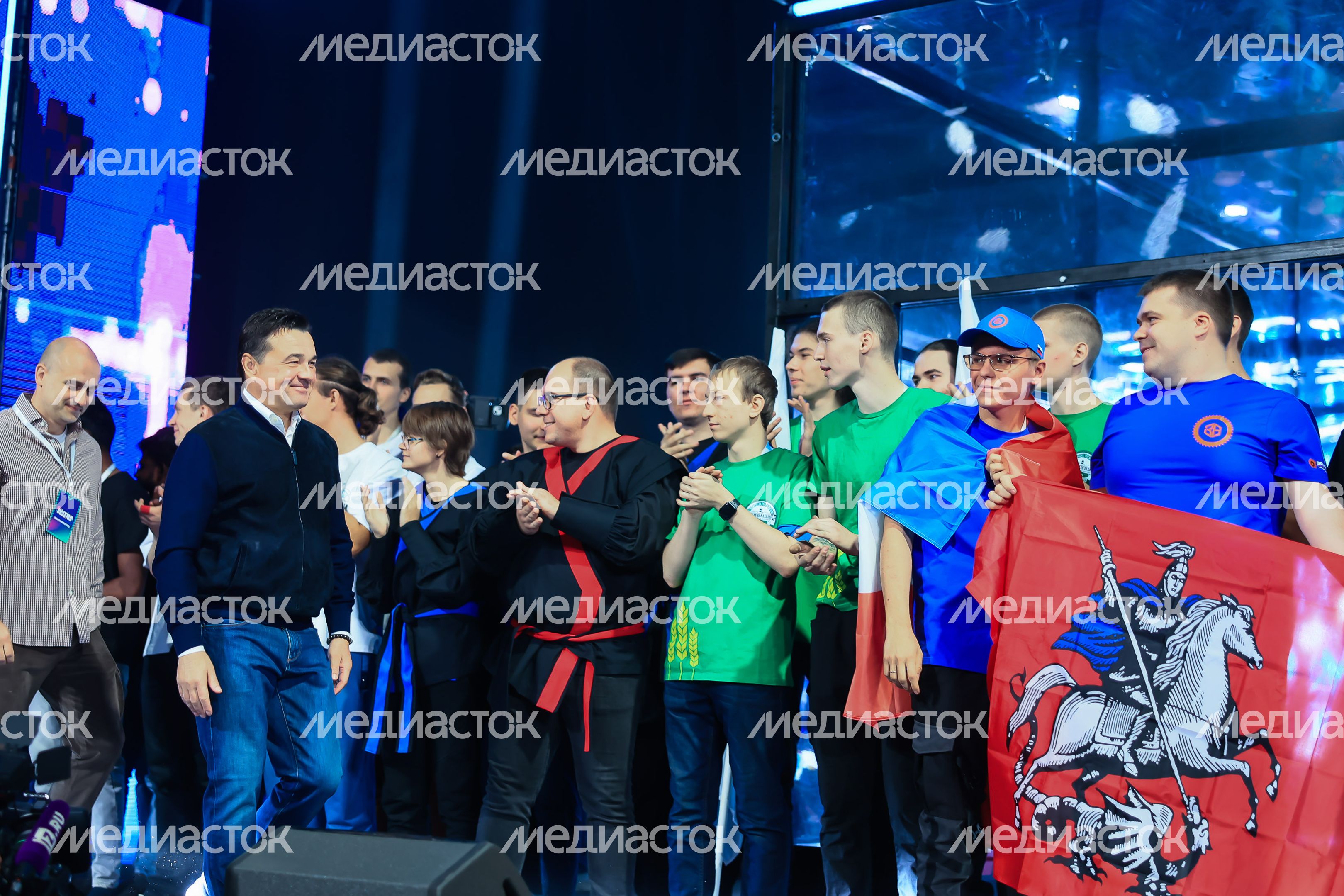 Посещение Губернатором Подмосковья Международного чемпионата «Битва роботов»