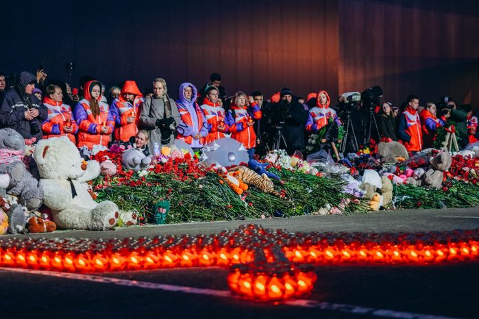 Акция памяти «Журавли» прошла на девятый день после теракта в "Крокус Сити Холле"