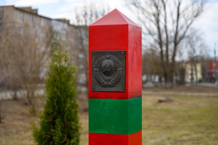 Памятник воинам-пограничникам в городе Дрезна Орехово-Зуевского округа