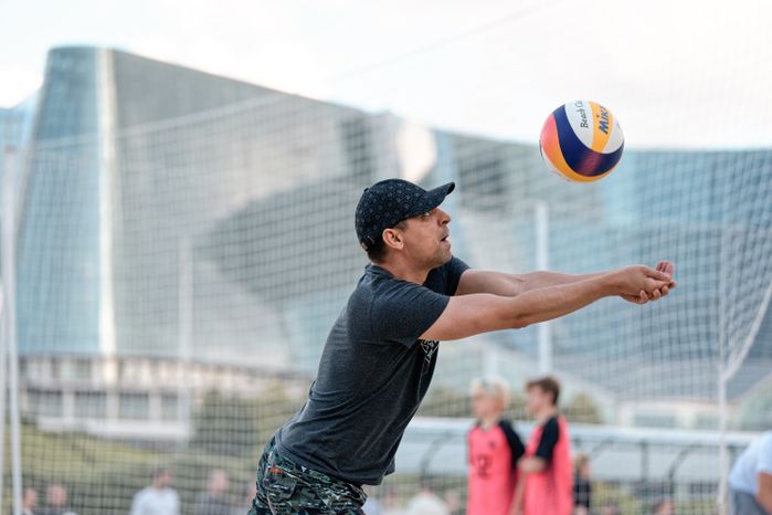 Пляжный волейбол на новой площадке «Пойма volley» в Красногорске