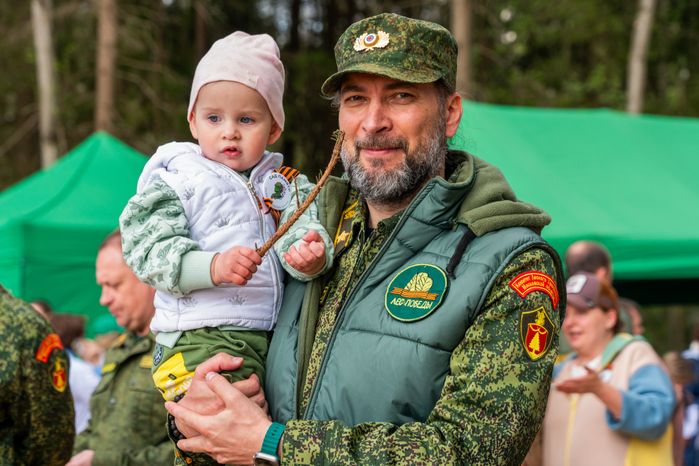 Деревья высадили в Рузском округе в рамках акции «Сад Памяти» ко Дню Победы