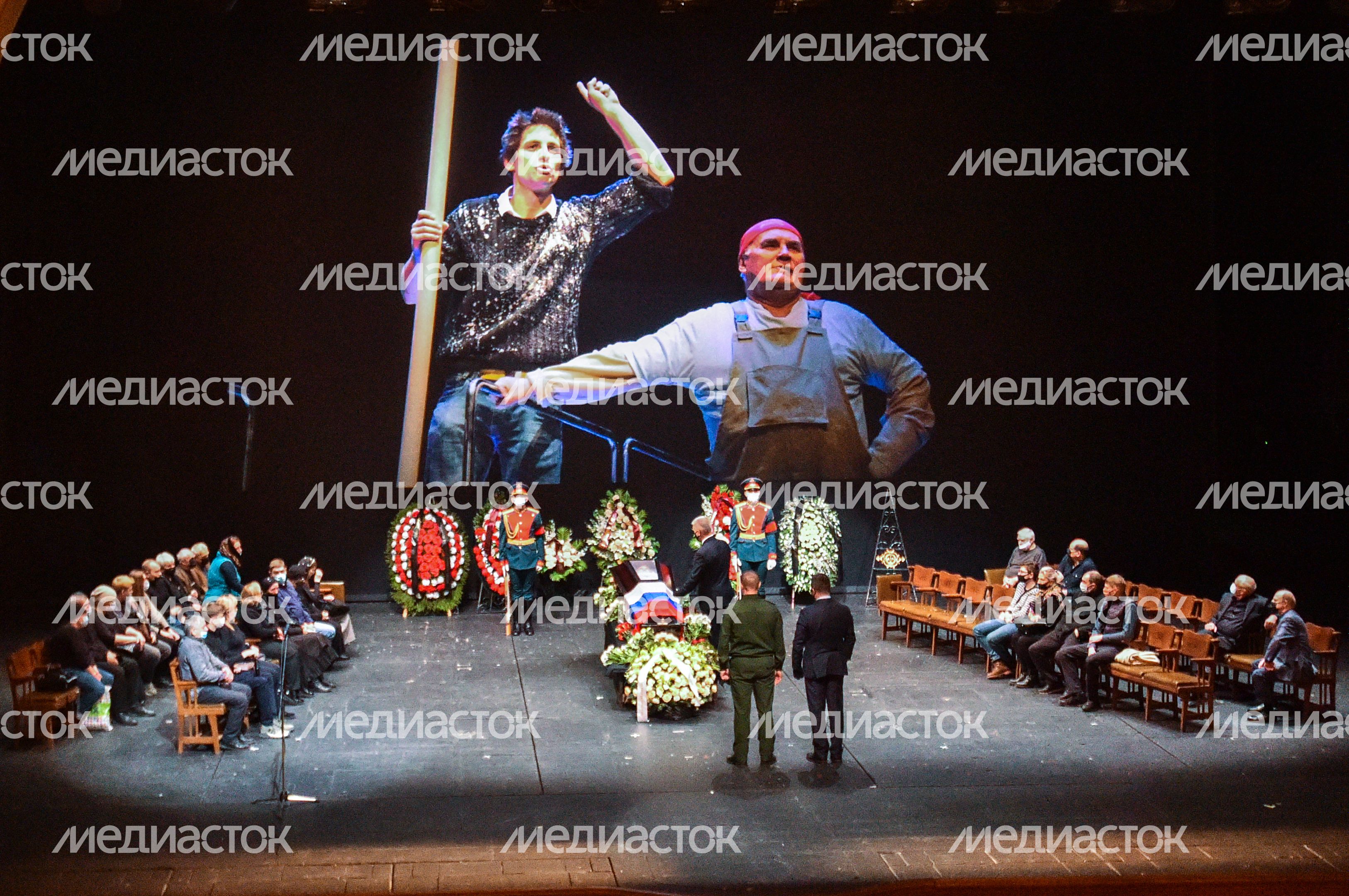 Церемония прощания с артистом Валерием Хлевинским в Московском художественном театре имени Чехова