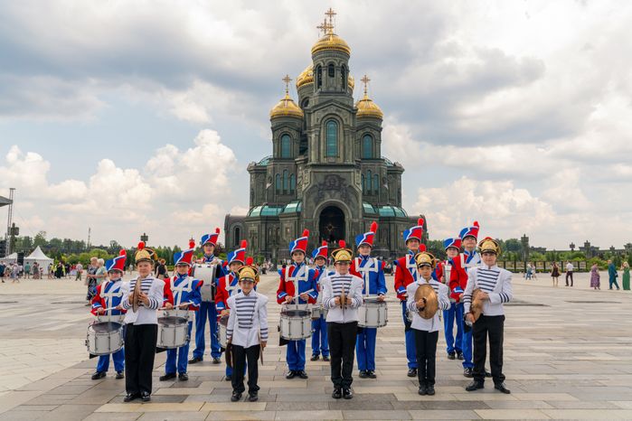 Концерт для участников проекта «Проведи один день с полицией Подмосковья» в Центральном парке «Патриот»