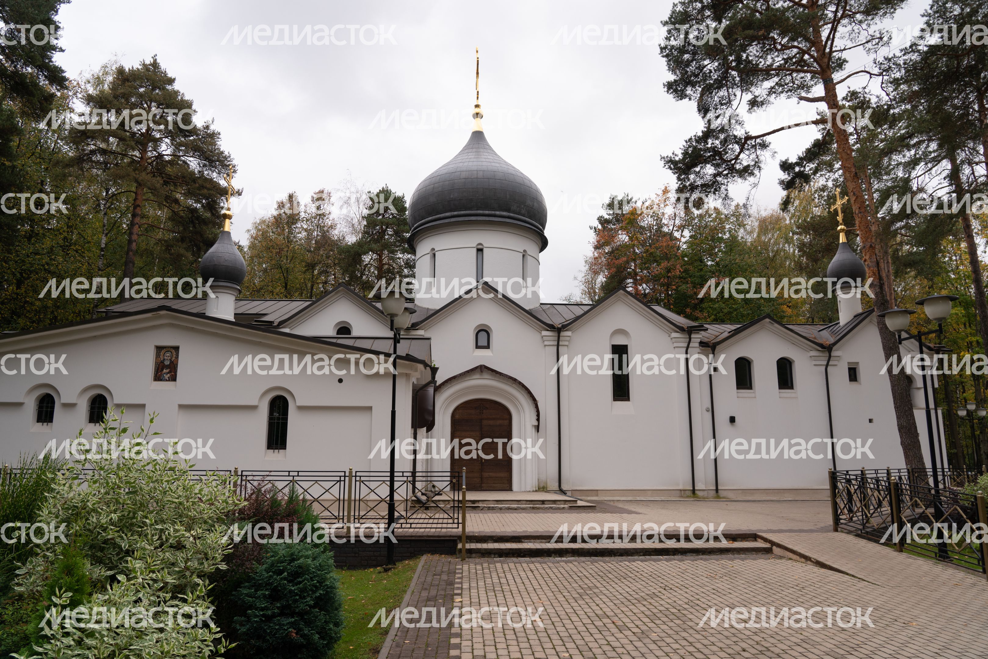 Королев. Церковь Священномученика Владимира Королев. Церковь Священномученика Владимира