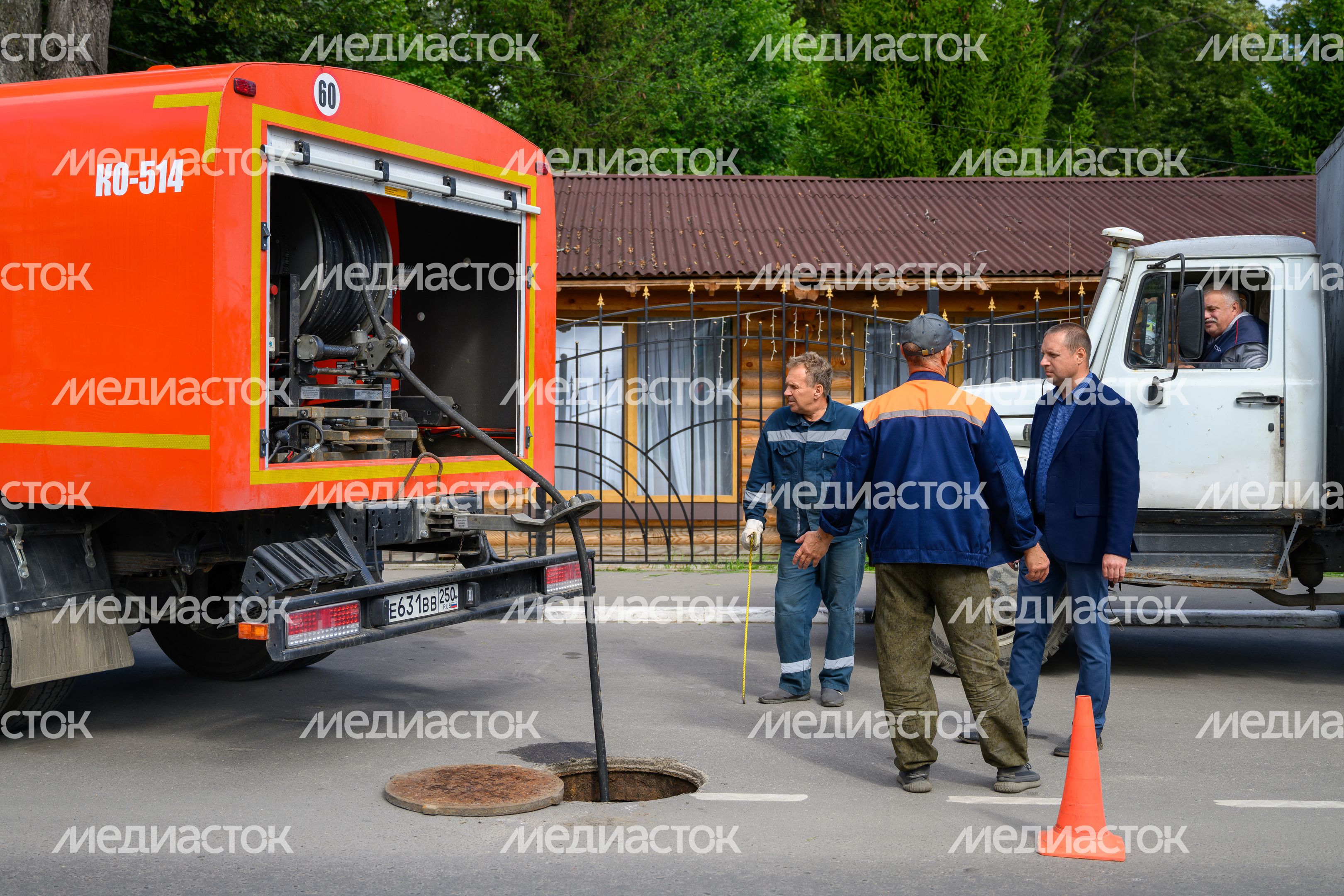 Ремонтные работы по промывке систем холодного водоснабжения при проведении работ по подготовке к осенне-зимнему периоду Ремонтные работы по промывке систем холодного водоснабжения при проведении работ по подготовке к осенне-зимнему периоду