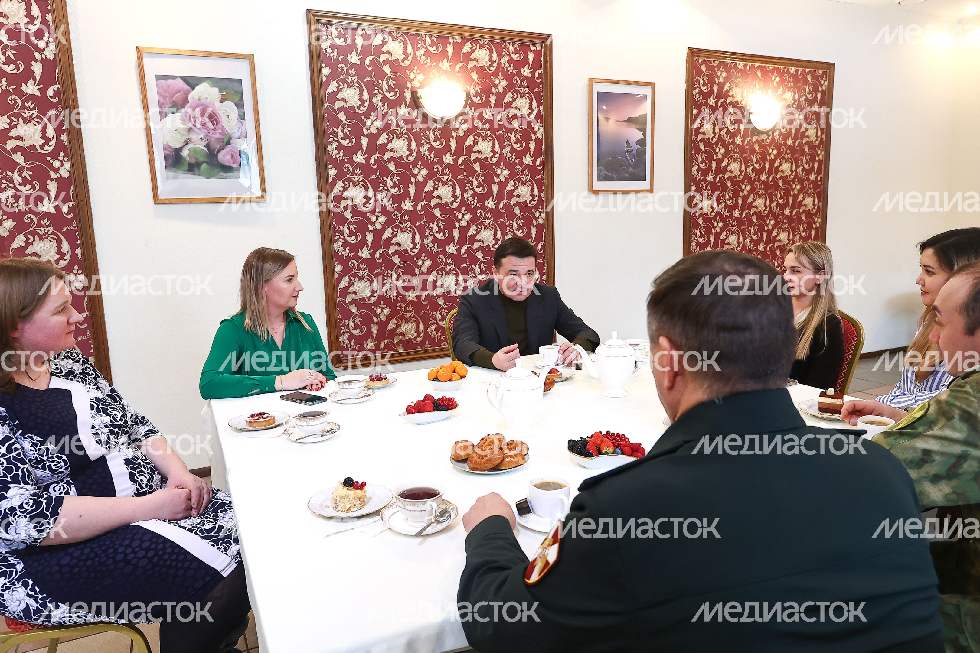 Встреча Губернатора Подмосковья с женами участников СВО