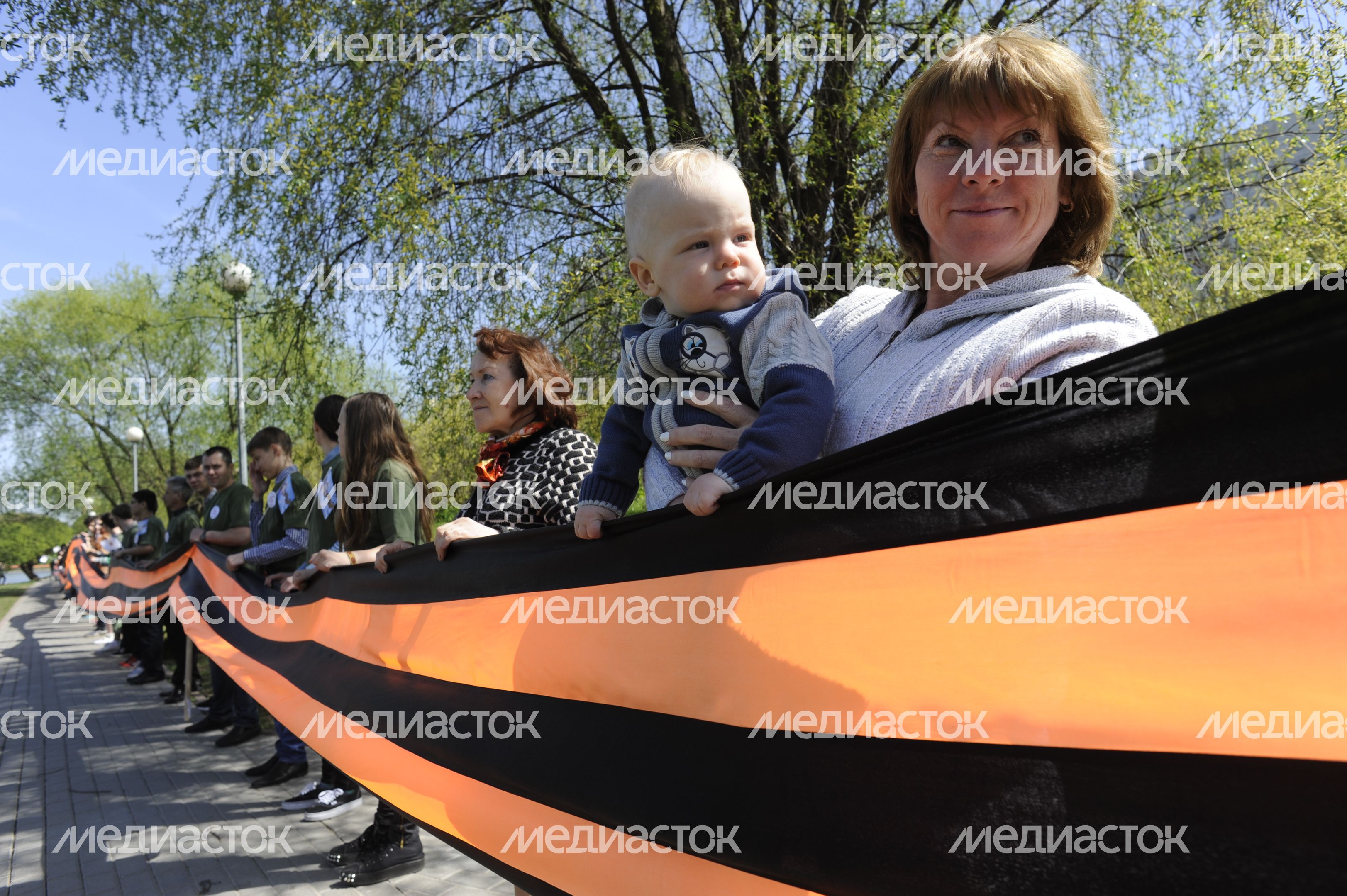 Акция «Самая длинная георгиевская лента» в Москве