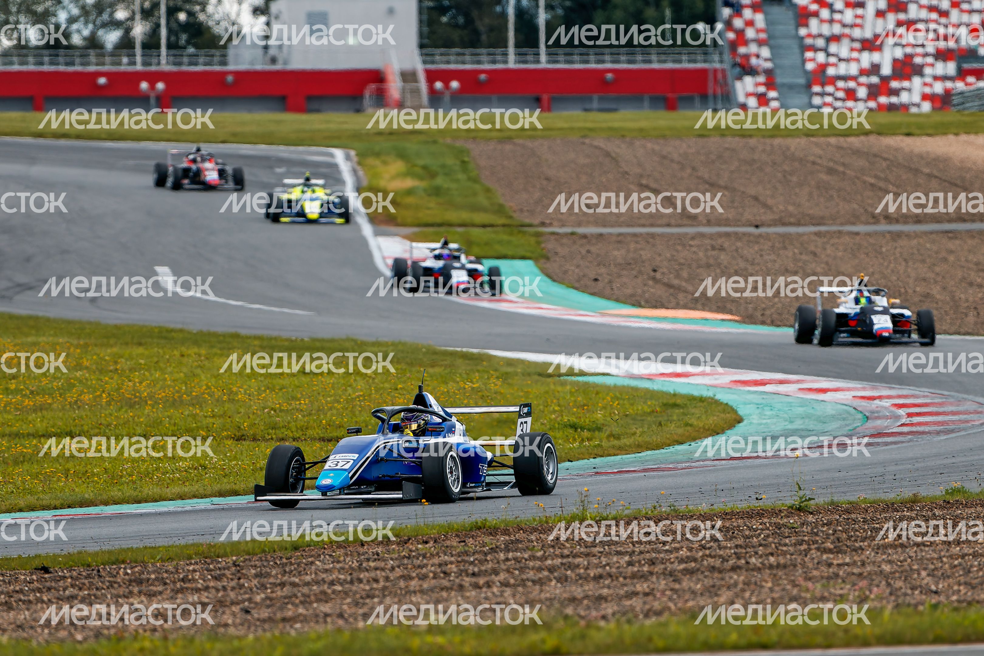 VI этап российской серии кольцевых гонок на автодроме Moscow Raceway