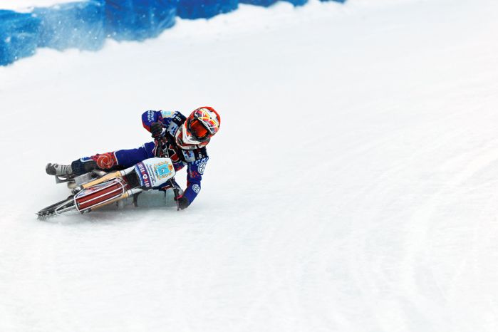 Второй день суперфинала личного чемпионата России по ледовому спидвею в Красногорске