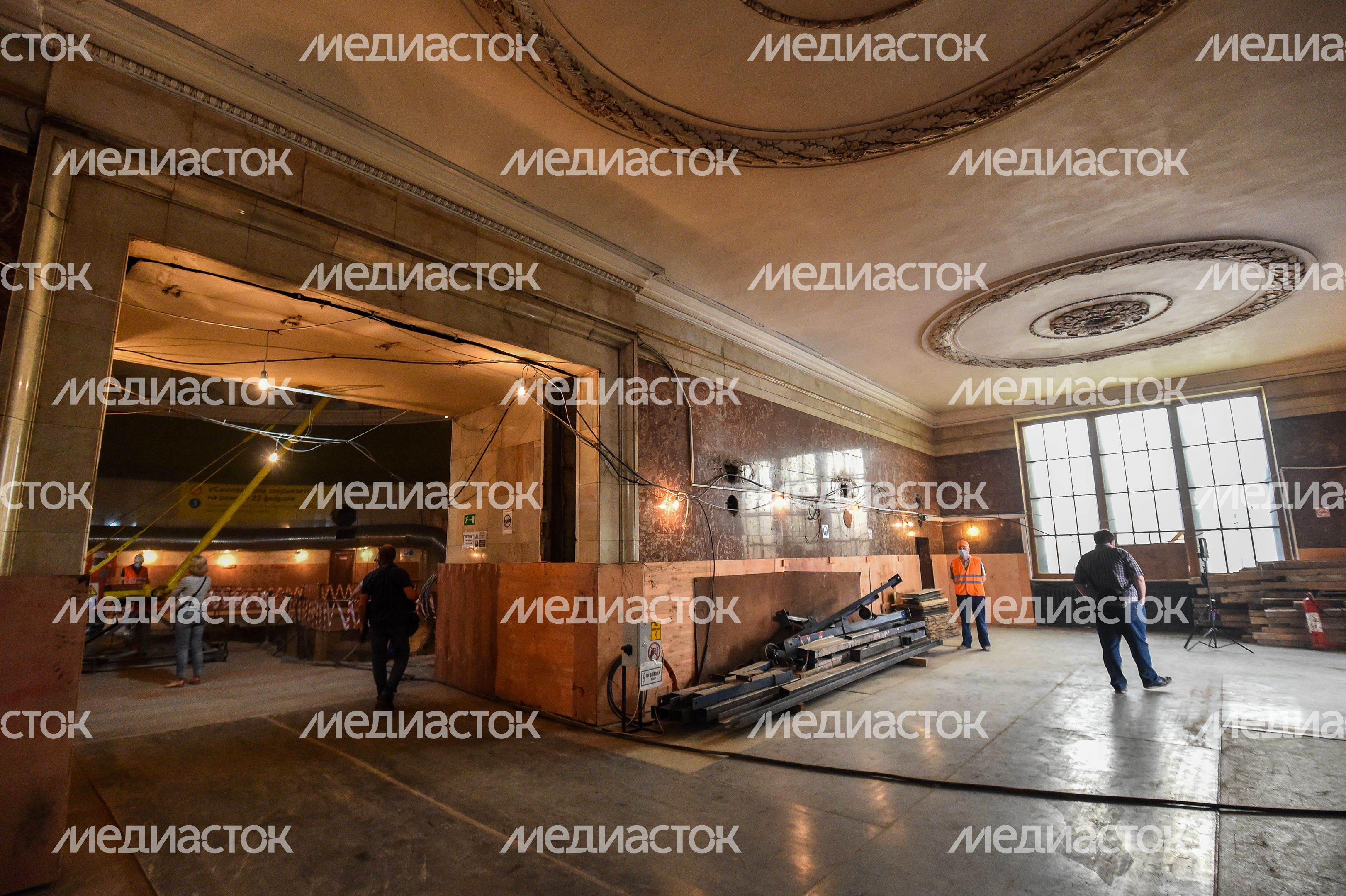 Реконструкция станции «Смоленская» Арбатско-Покровской линии метро в Москве