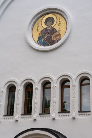 Фрязино. Храм Рождества Христова