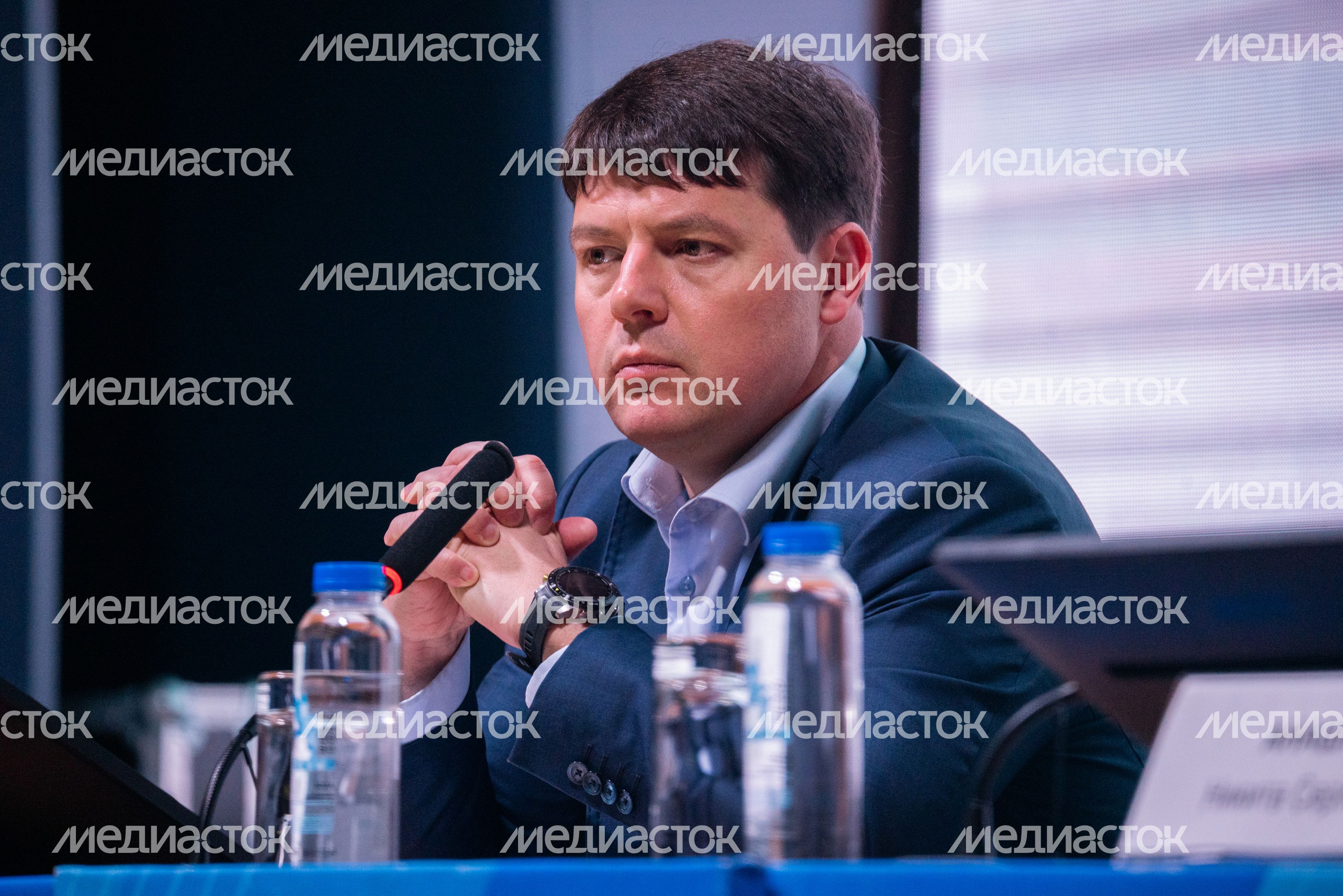 Владислав Мурашов провел ежеквартальное совещание с инспекторским составом ведомства