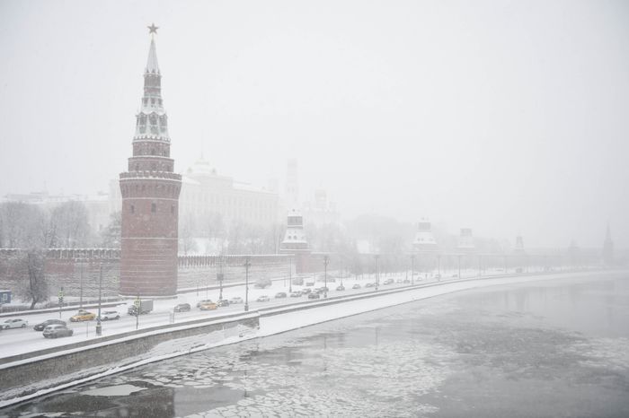 Рекордный снегопад в Москве и Подмосковье