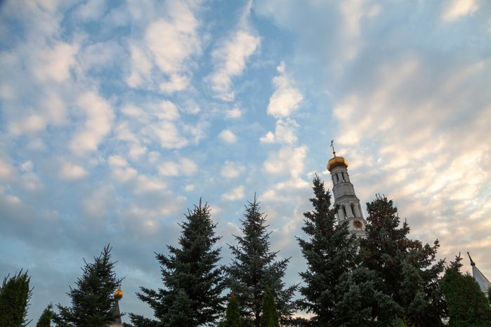 Осенние виды Николо-Угрешского монастыря города  Дзержинский округа Люберцы