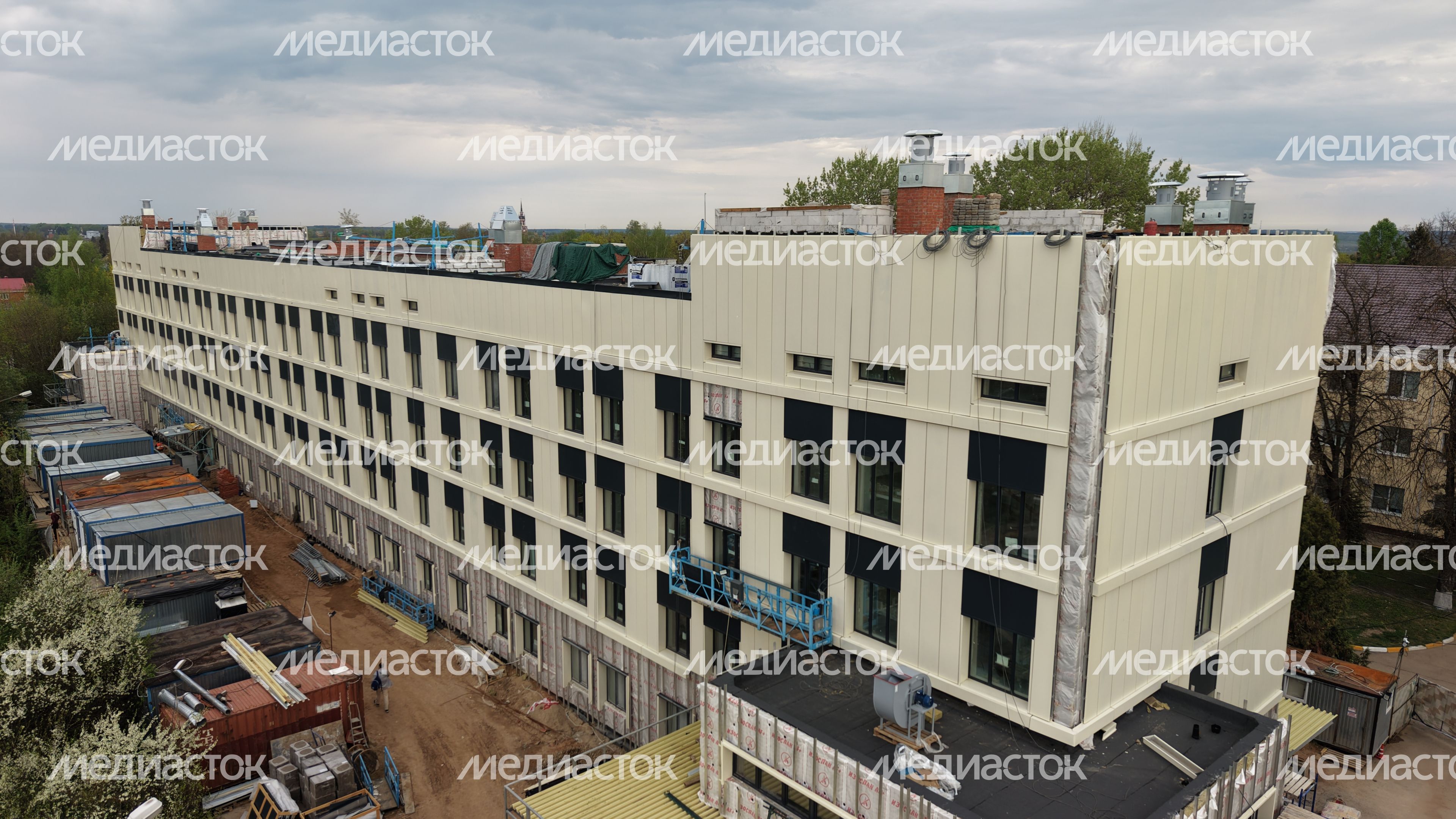 В Можайской больнице продолжается комплексный капремонт хирургического корпуса