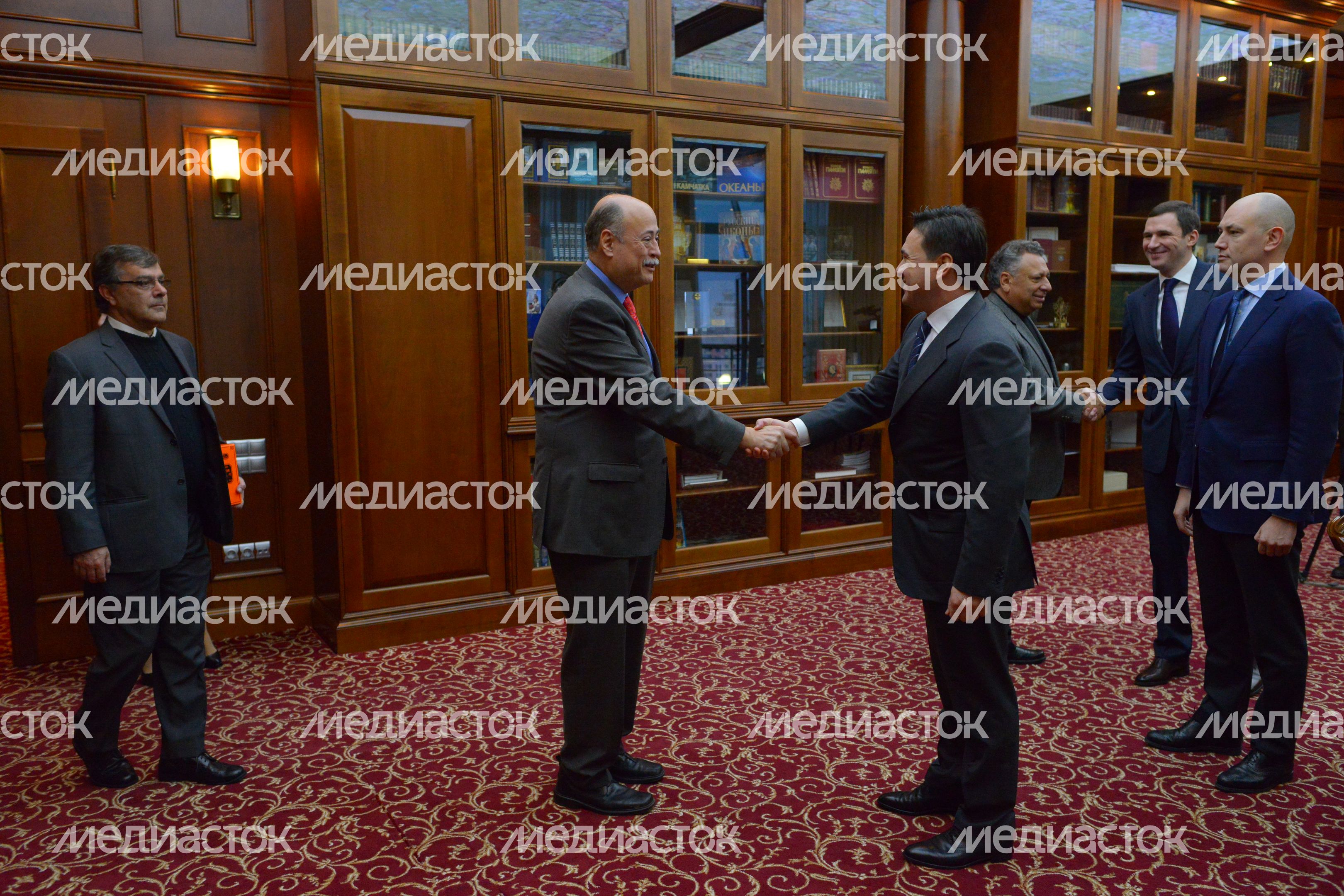 А. Воробьев встретился с послом Мексики в РФ А. Воробьев встретился с послом Мексики в РФ