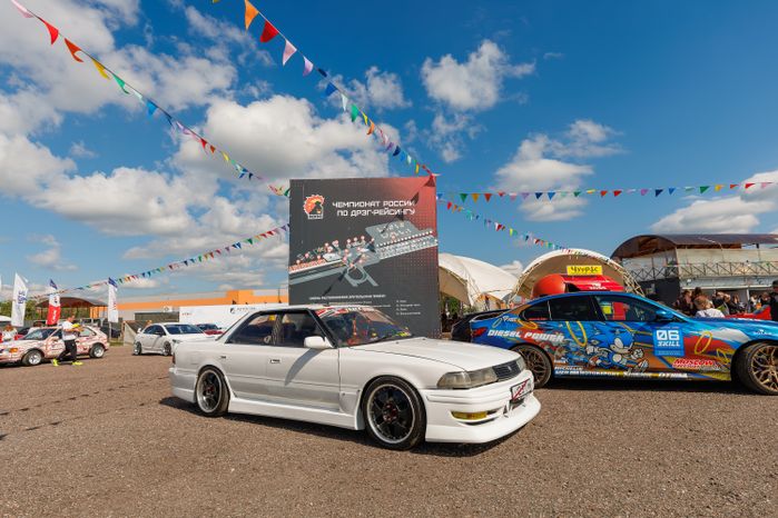 На Sueta Car Fest выбрали лучшие автомобили по тюнингу и автозвуку