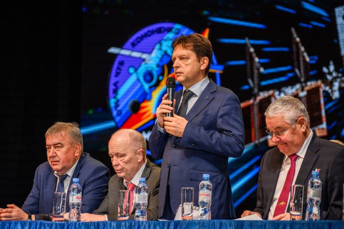 Торжественная встреча космонавтов-рекордсменов по пребыванию на МКС в Звездном городке