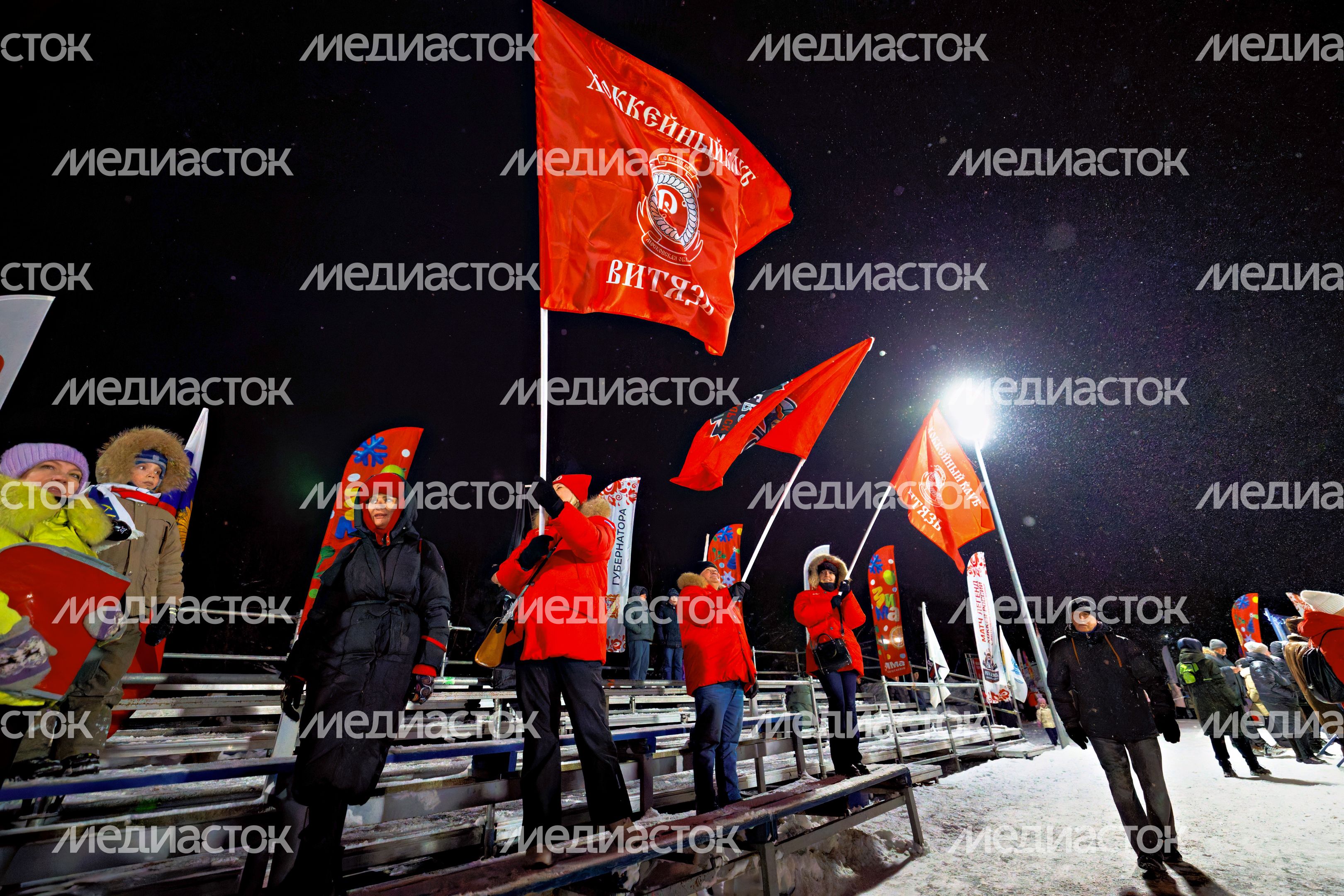 Мастер-класс для юных хоккеистов от обладателя Кубка Гагарина Сергея Конькова в Реутове Мастер-класс для юных хоккеистов от обладателя Кубка Гагарина Сергея Конькова в Реутове