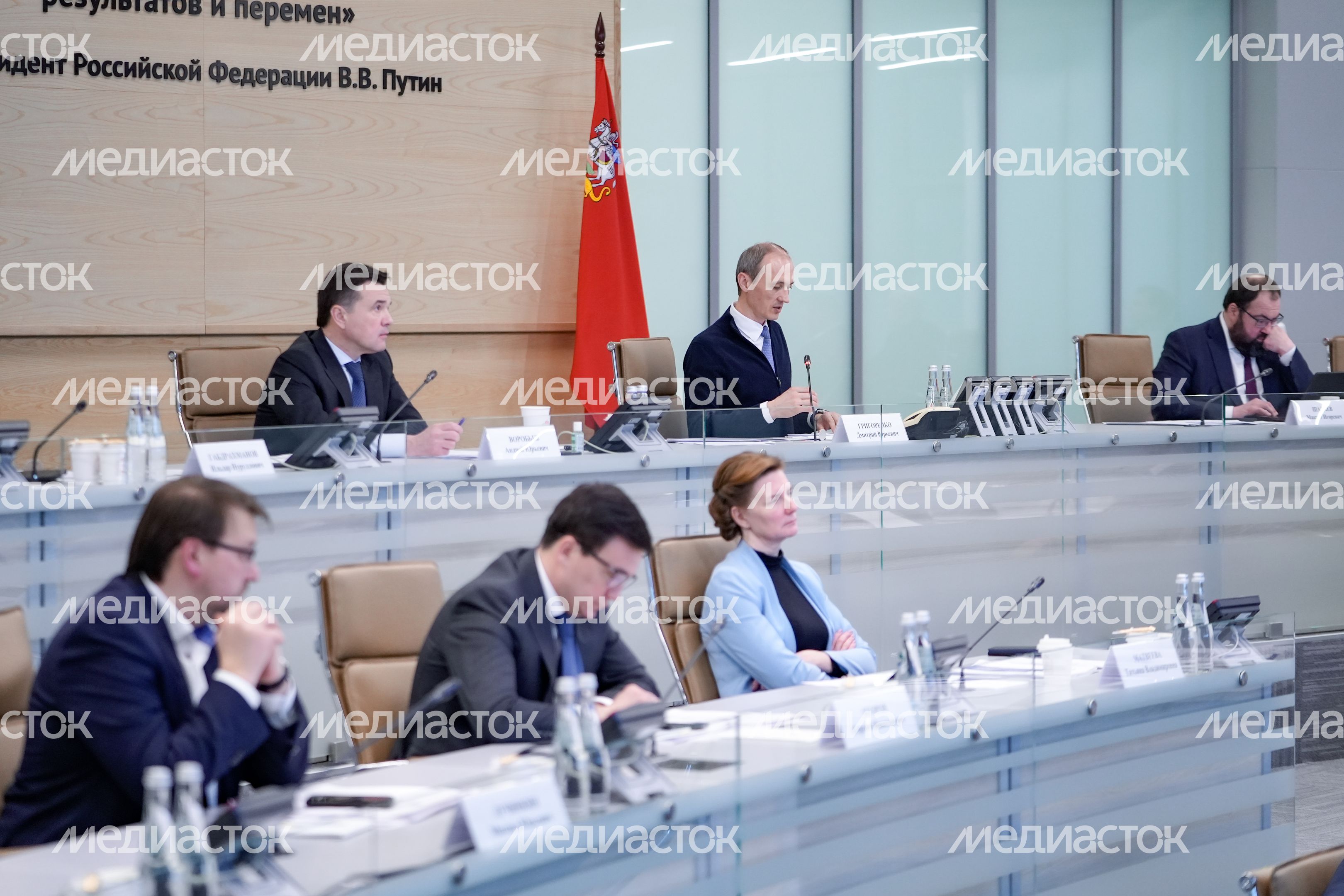 В Красногорске прошло заседание комиссии Госсовета по направлению "Экономика данных" В Красногорске прошло заседание комиссии Госсовета по направлению "Экономика данных"