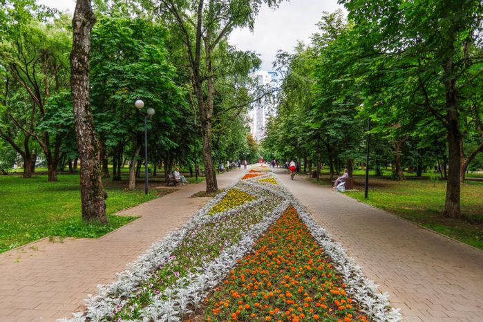 Мемориал «Вечный огонь» на Лесной улице в микрорайоне Юбилейный города Королева