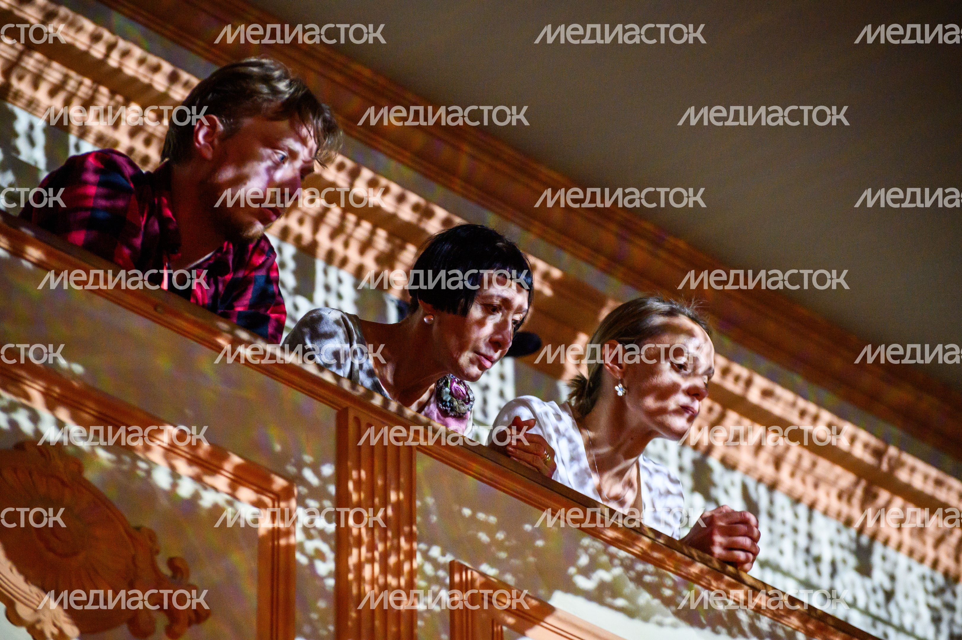 Спектакль "Женитьба Фигаро" открыл театральный фестиваль "Учитель и ученики" в Ногинске