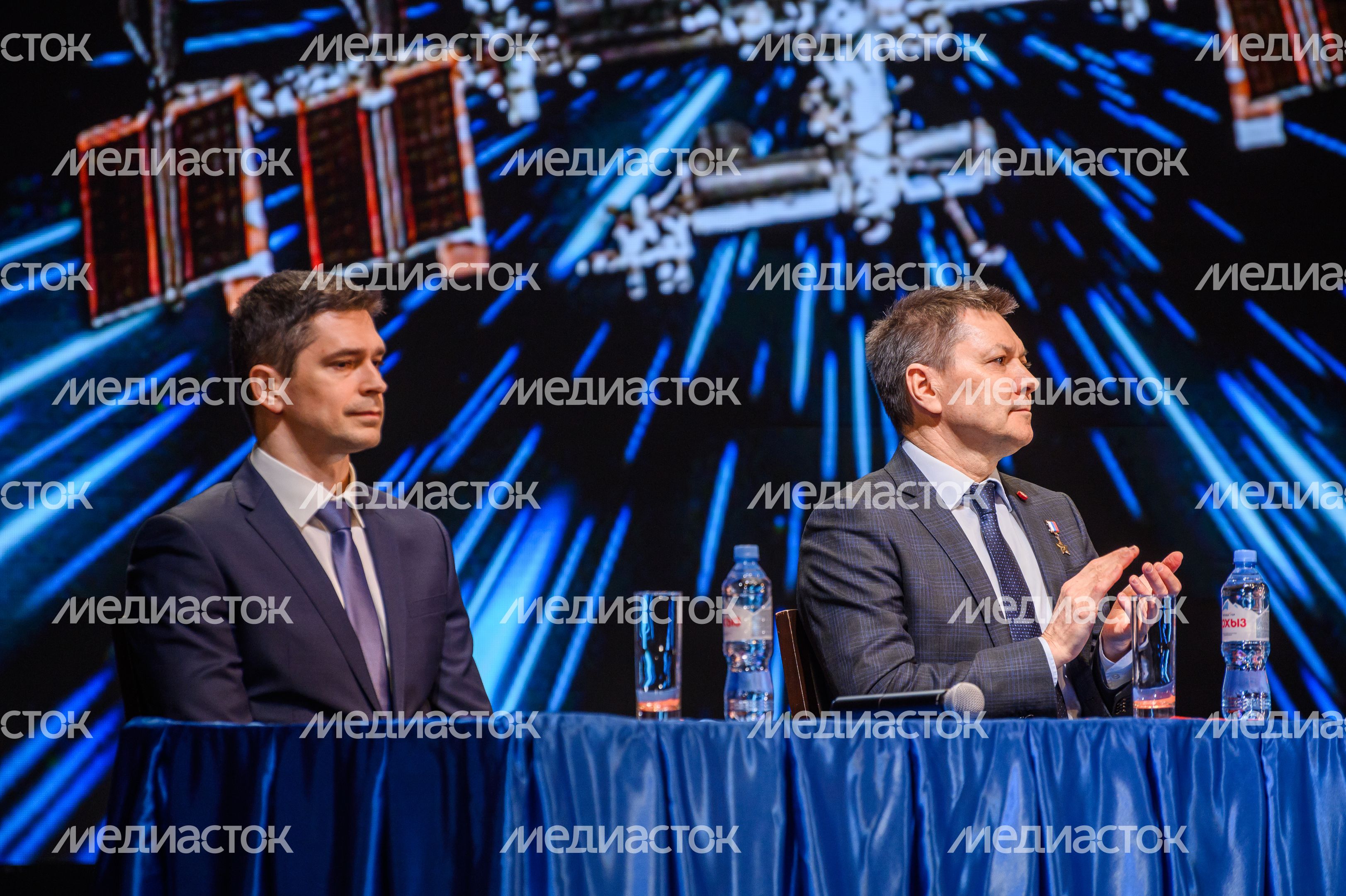 Космонавты Николай Чуб и Олег Кононенко Космонавты Николай Чуб и Олег Кононенко