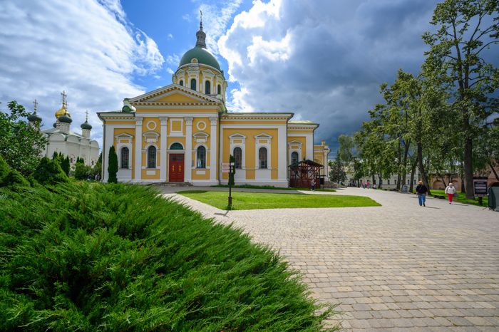 Иоанно-Предтеченский собор (Собор Усекновения Главы Иоанна Предтечи) на территории Зарайского кремля