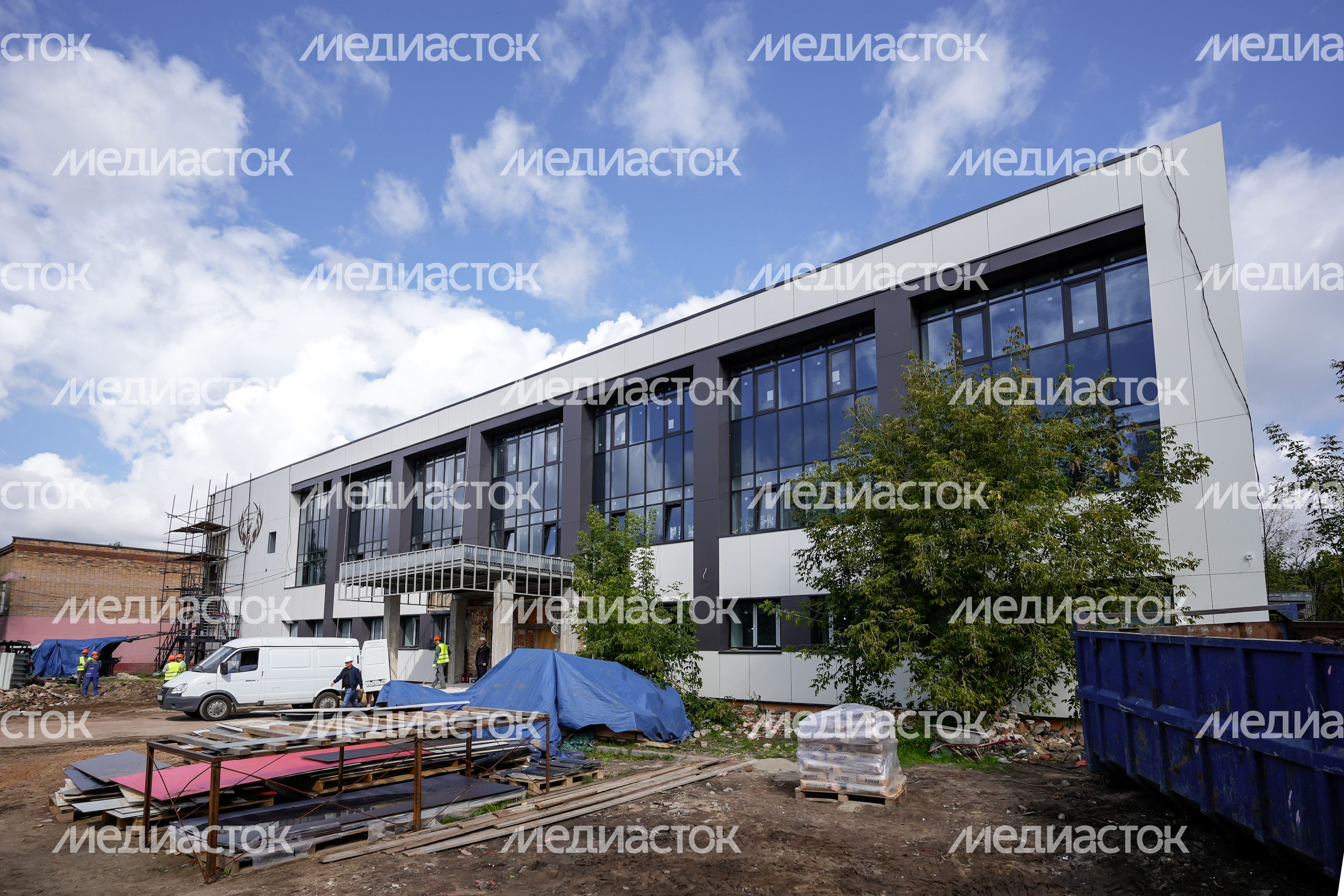 Реконструкция спортивной школы "Феникс" в Ликино-Дулеве