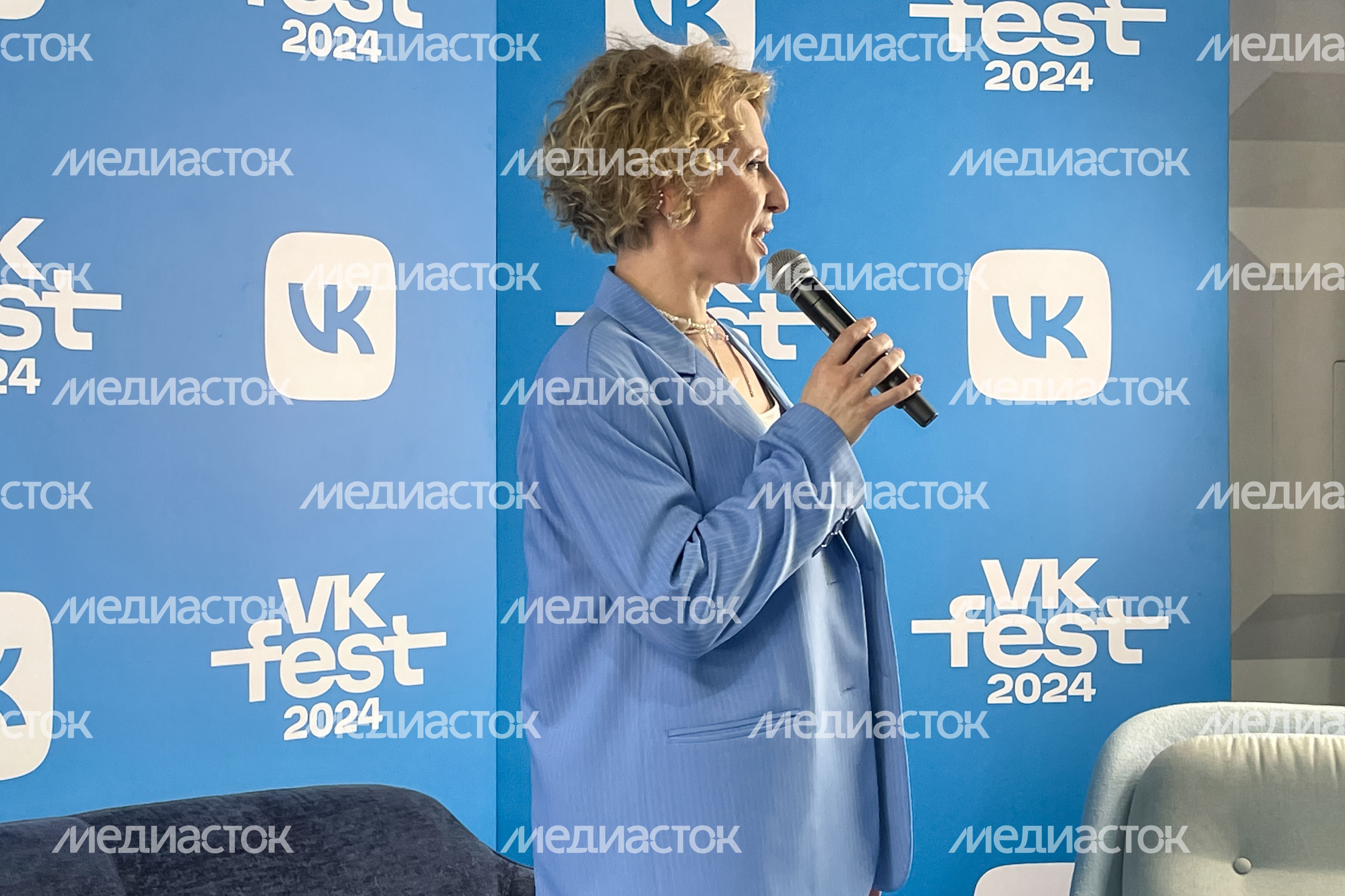 Яна Чурикова на пресс-конференции VK Fest -2024 в Лужниках Яна Чурикова на пресс-конференции VK Fest -2024 в Лужниках