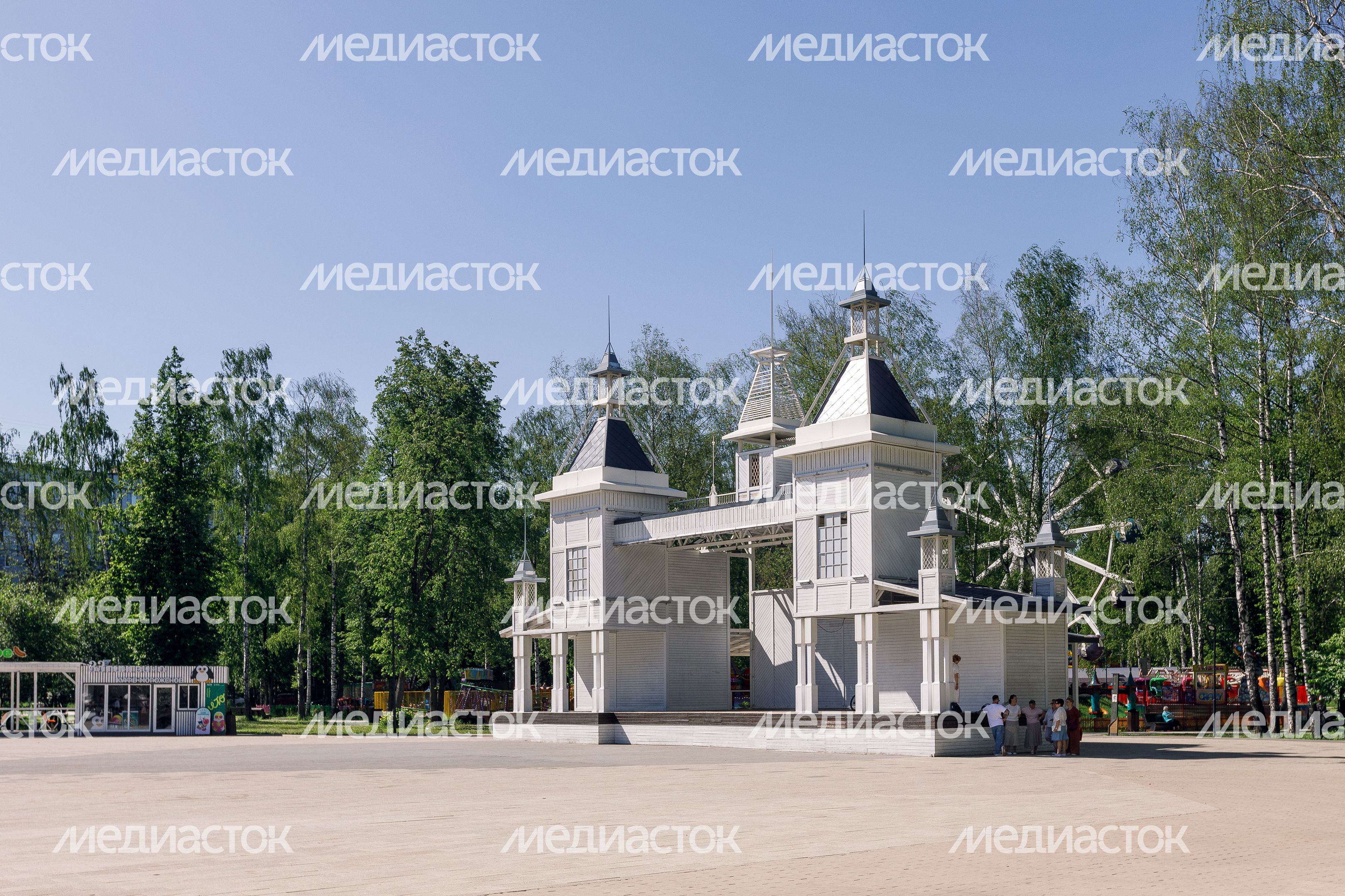 Летний театр в центральном парке культуры и отдыха «Пушкинский» в Пушкино Летний театр в центральном парке культуры и отдыха «Пушкинский» в Пушкино