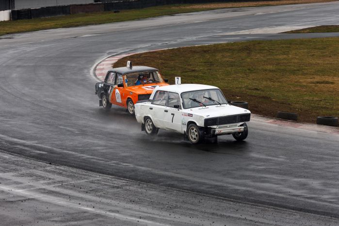 Открытие сезона ралли-кросса на гоночной трассе ADM Raceway в Мячково округа Люберцы